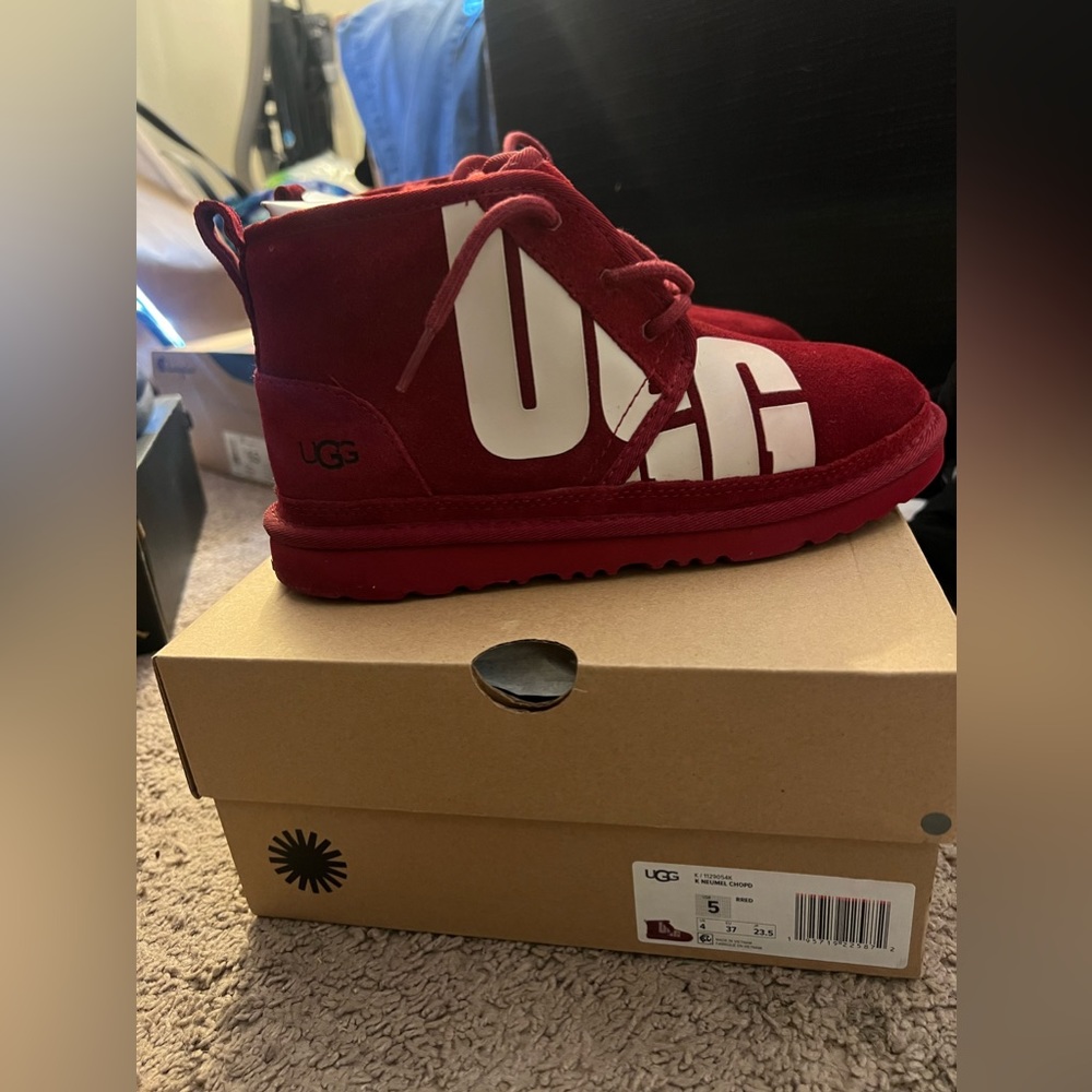 Ugg Neumal